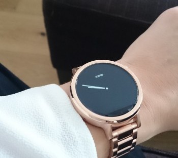 Moto 360 Ladies Smartwatch Review in Rose Gold